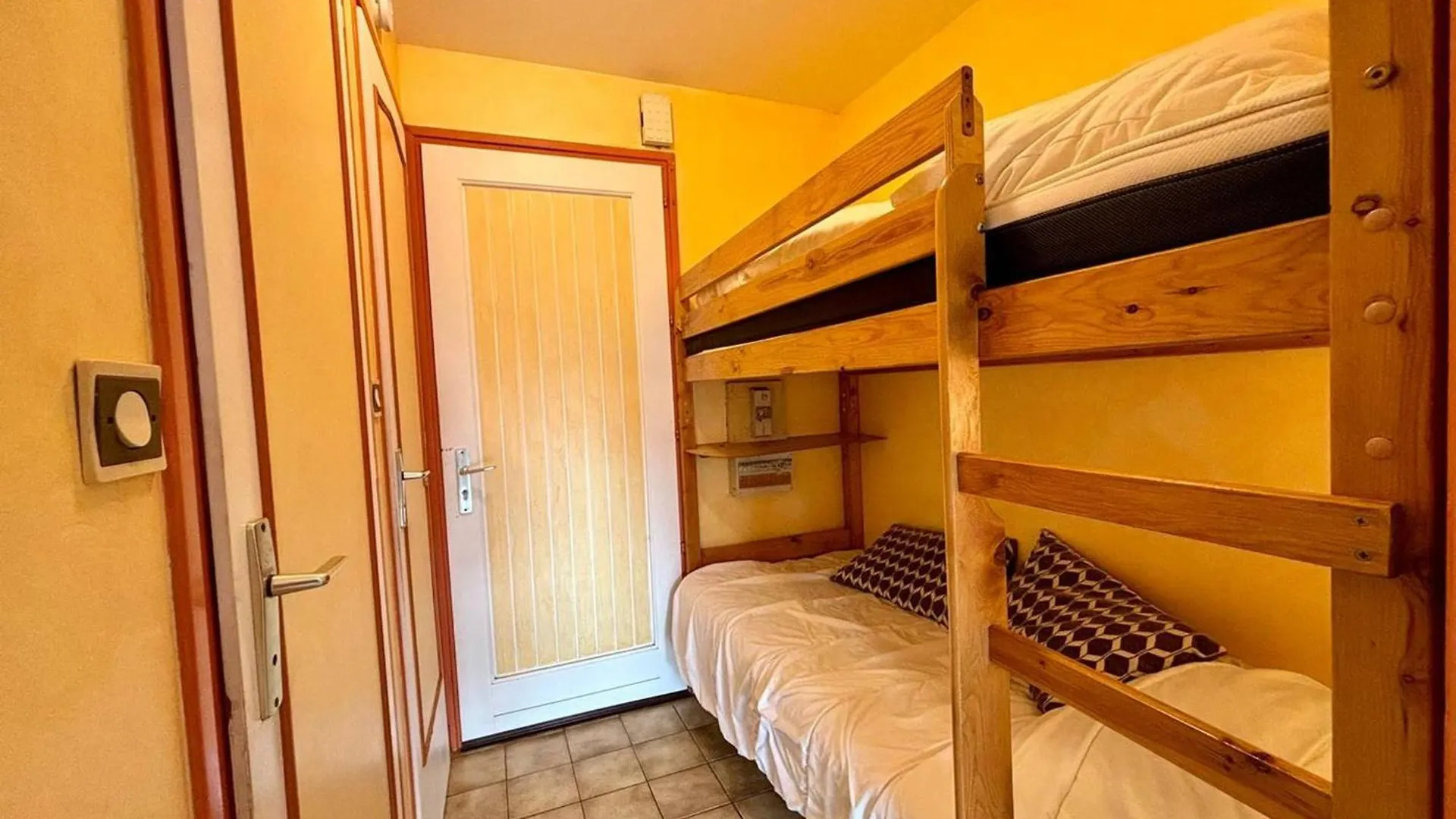 Studio Lumineux A Carnac, Proche Plage, Parking Prive, Animaux Admis - Fr-1-377-95 0*, Carnac France